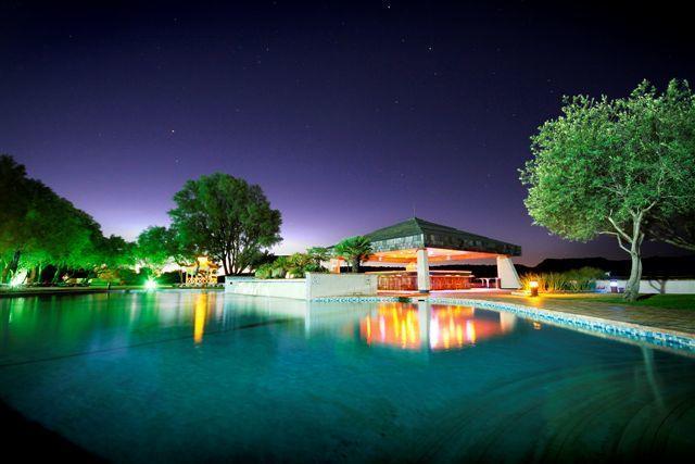 Black Mountain Leisure And Conference Hotel Groothoek Экстерьер фото